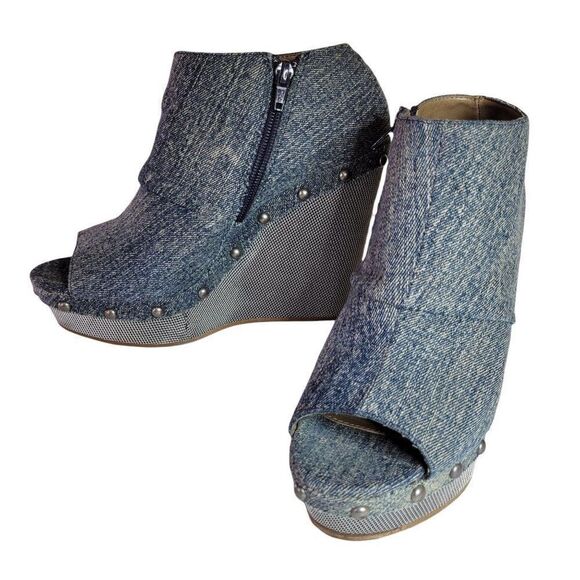 Vintage Calvin Klein Noreen Platform Wedges (Size 7.5) - Picture 1 of 13